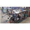 Image 3 : Glue machine station