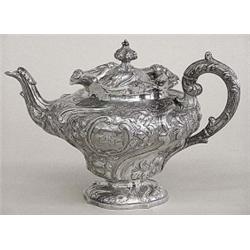 VICTORIAN STERLING SILVER TEA POT, Scottish. Edinburgh. Probably 1851. Maker: W.C.S. Embossed w...