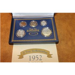 1952 US YEAR SET 5 COINS IN NICE BOX