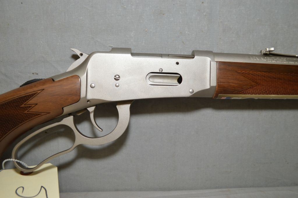 Mossberg Model 464 3030 win cal. tube fed lever action rifle with 20