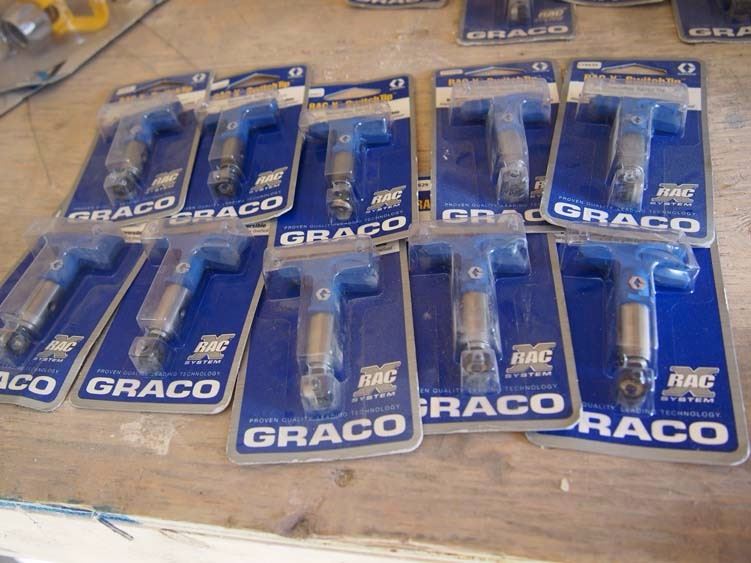Graco Racv Graco Rac X Switch Tek, NOS (10) - Bodnarus Auctioneering
