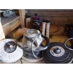 Power Polisher W/ Attatchments (8) & Polish/Soap (4)