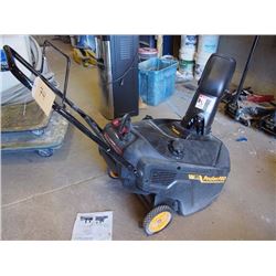 Poulan Pro 21, PR100 Gas Powered, Snow Blower, Works