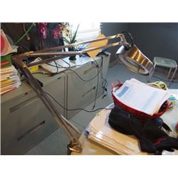 Desk Mounted Magnifier / Light