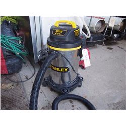 Stanley 4HP Shop Vacuum