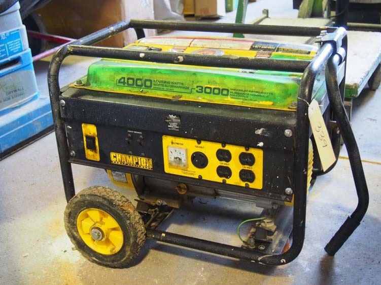 Champion Generator 4000 Starting Watts 3000 Maximum Rated Watts, Used