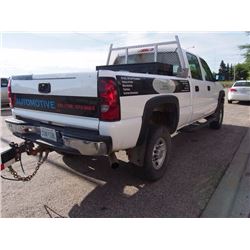 Chevy 2005, 2500 Heavy Duty, 3/4 Ton, Truck, Gas, 223933 km, VIN: 1GCHK23U95F923587