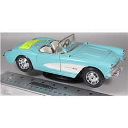 DURAGO CHEVROLET CORVETTE 1957 DIE CAST CAR