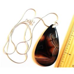 LONG OVAL ONYX AGATE TEARDROP PENDANT & CHAIN