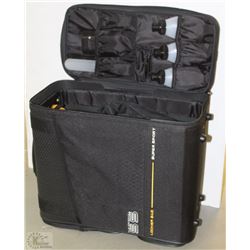 OGIO TRAVEL BAG WITH 2 SAFETY AND EMERGENCY BAGS