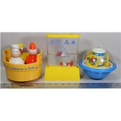 VINTAGE FISHER PRICE 3 MEN IN A TUB #M6-1970 TONY