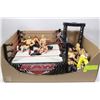 Image 1 : WWE COLLECTION INCLUDING ONE RING, NINE WRESTLERS,