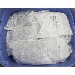 TOTE WITH 3,000 3ML SYRINGES - 30 PACKS OF 100 PLUNGERS ONLY