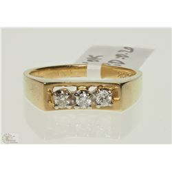 #22-10K YELLOW GOLD DIAMOND RING