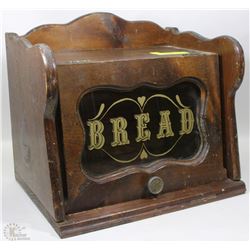 VINTAGE WOODEN BREAD BOX