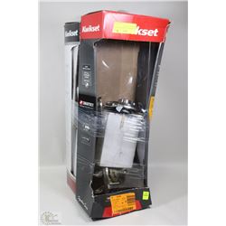 PAIR OF KWIKSET ENTRANCE DOOR HANDLE & LOCK SETS