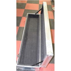 LARGE ALUMINUM TRANSPORT CASE