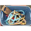 Image 1 : TOTE WITH ASSORTED HAND SAWS AND STRAPS