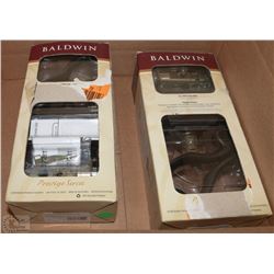 BOX WITH ASSORTED DOOR HANDLE SETS