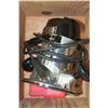 Image 1 : CRAFTSMAN ROUTER IN SMALL BOX WITH ROUTER BIT SET