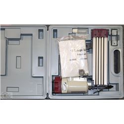 TOOL SHOP AIR 18 GUAGE BRAD NAILER IN CASE