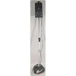RADIOSHACK METAL DETECTOR WITH HEADPHONES