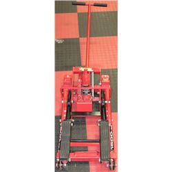 POWERBUILT 1500LBS MOTORCYCLE/ATV JACK