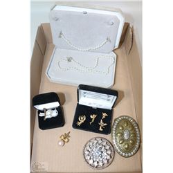 FLAT WITH ASSORTED JEWELLERY AND BELT BUCKLES