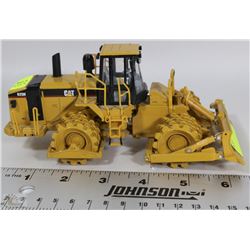 CAT 825H 1:50 SCALE DIE CAST ROAD PACKER