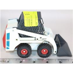 CLOVER 1:19 SCALE DIE CAST BOBCAT LOADER