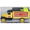Image 1 : 1931 HAWKEYE HOME HARDWARE TRUCK BANK BY ERTL