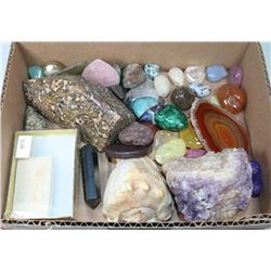 BOX W/FISH FOSSIL, AMETHYST STONE &