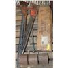 Image 1 : PALLET WITH LAMINATE ROLLER, JACK-ALLS & CRAFTSMAN