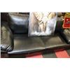 Image 3 : NEW BLACK LEATHERETTE SOFA WITH  LOVE