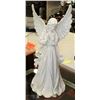 Image 1 : 27" TALL ANGEL STATUE