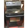 Image 1 : FRIGIDAIRE CERAMIC TOP STOVE-SELF CLEANING
