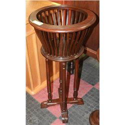 SOLID WOOD ROUND PLANT STAND