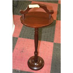 WOOD ASH TRAY STAND