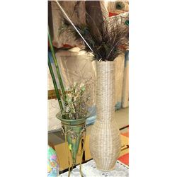PAIR OF LARGE DECORATIVE VASES WITH FOLIAGE