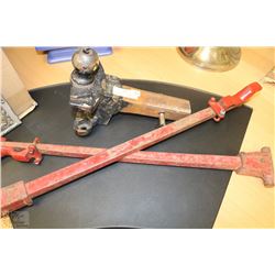 ONE 2-5/16" TOW BAR WITH 2 STABILIZERS