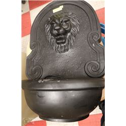 LARGE LIONHEAD PLASTIC WALL FOUNTAIN