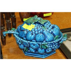 1960'S SERVING DISH AND SPOON 3PC