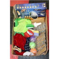 BOX WITH SMALL-MED DOG ACCESSORIES INCLUDING