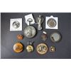 Image 3 : Lot of 41 Painted, Enameled & Numismatic Jewellry