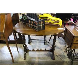 DROP LEAF PARLOUR TABLE