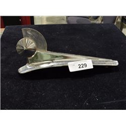 1949 Ford hood ornament