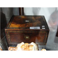 Wood box w/mother of pearl accents