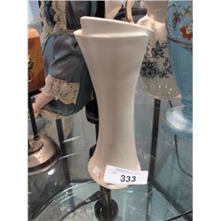 Clarice Cliff vase
