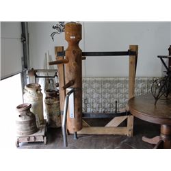 Custom made martial arts practicing apparatus