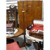 Image 1 : Coat rack